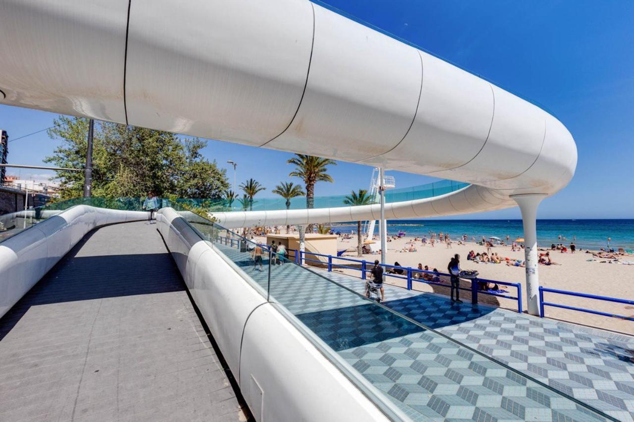 Comfortable Apartment With Wi-Fi Alicante Bagian luar foto